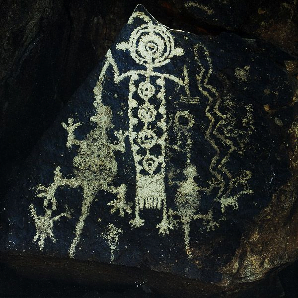 coso-range-petroglyphs-strange