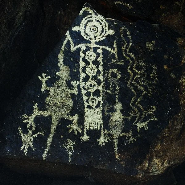 coso-range-petroglyphs-strange