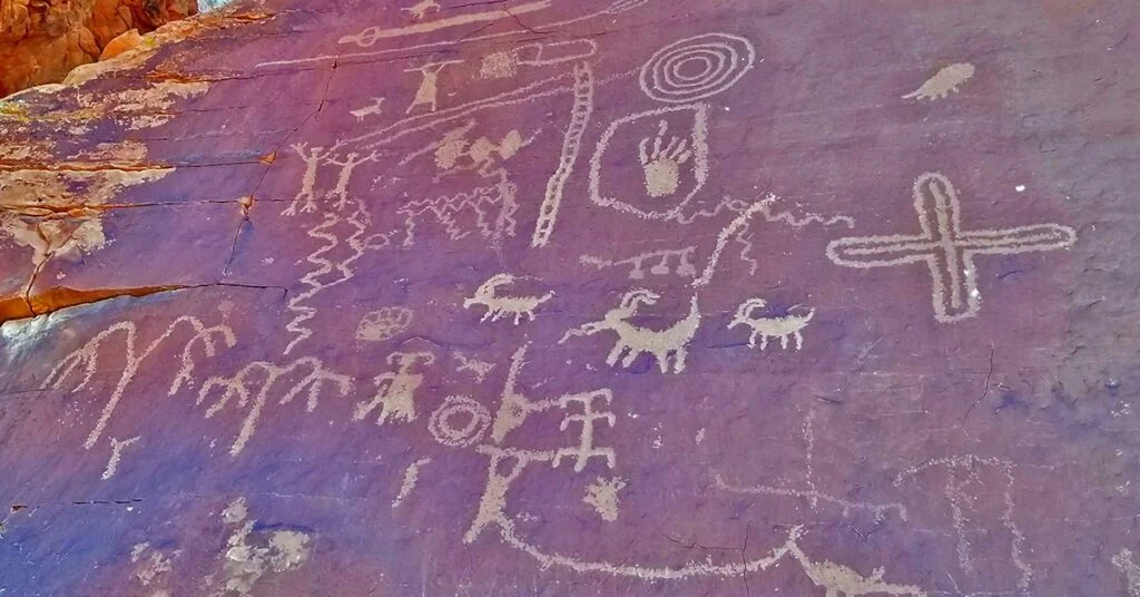 feature-image-valley-of-fire-state-park-petroglyphs-nevada